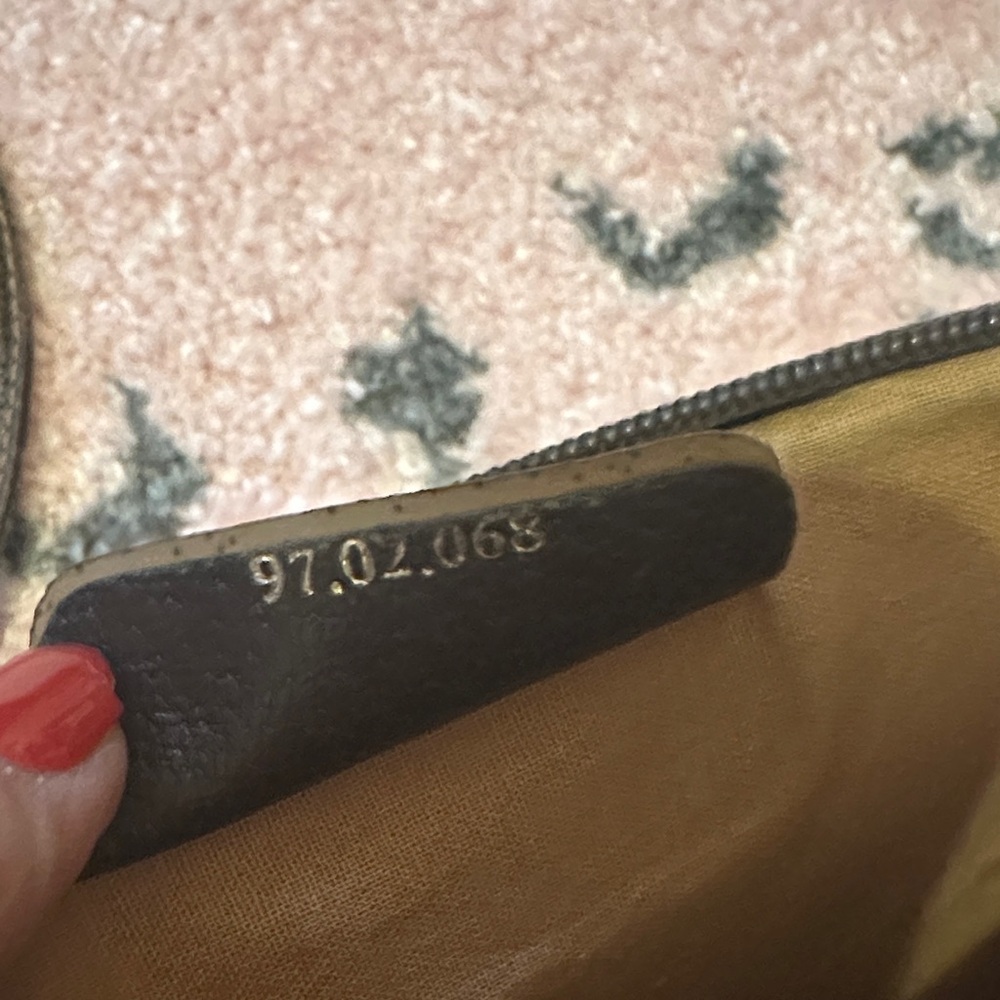 Gucci Beige and Brown GG Vintage Crossbody Bag - Picture 13 of 17